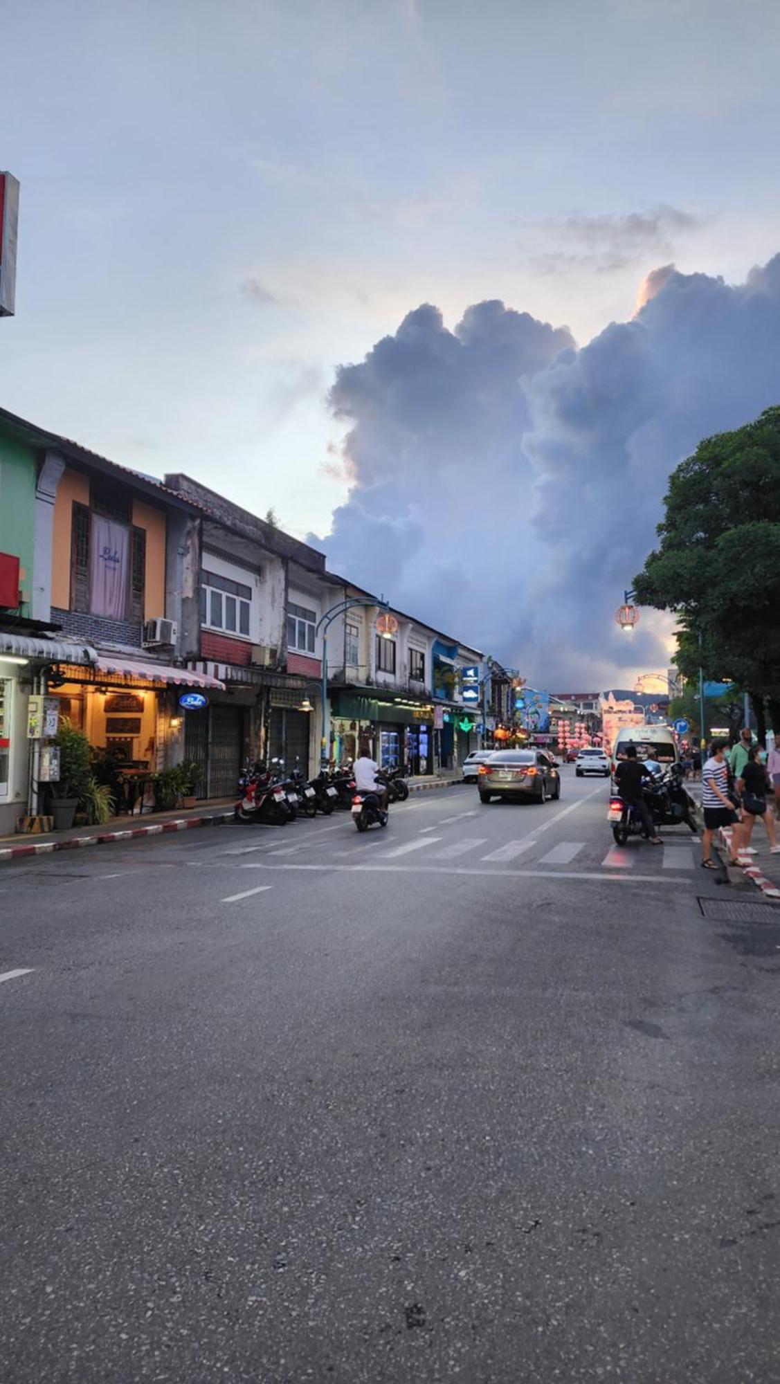Hotel Ihoc - Phuket Oldtown Ban Lo Long Esterno foto